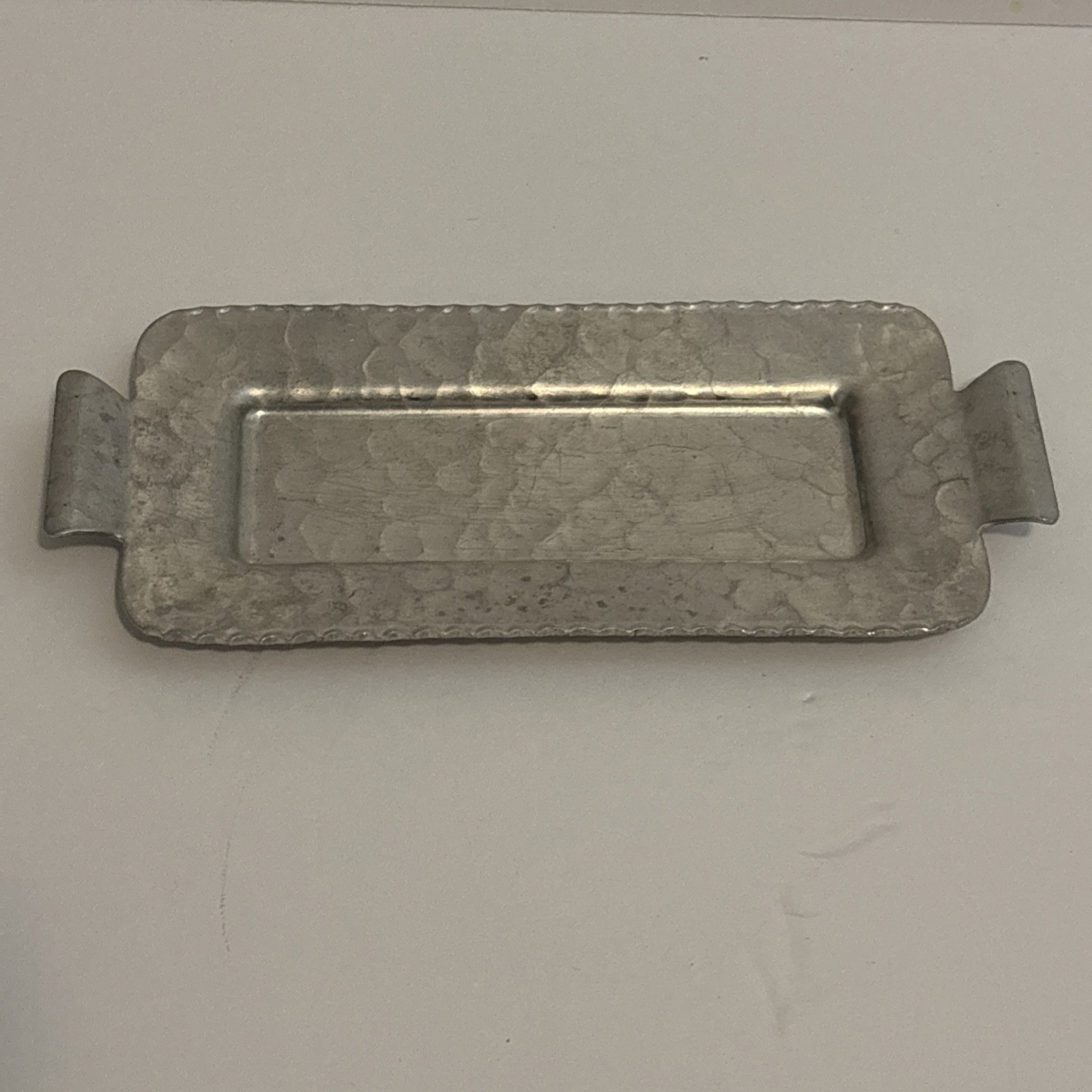 Vintage Rodney Kent  Tulip Hammered Aluminum Butter Tray #470