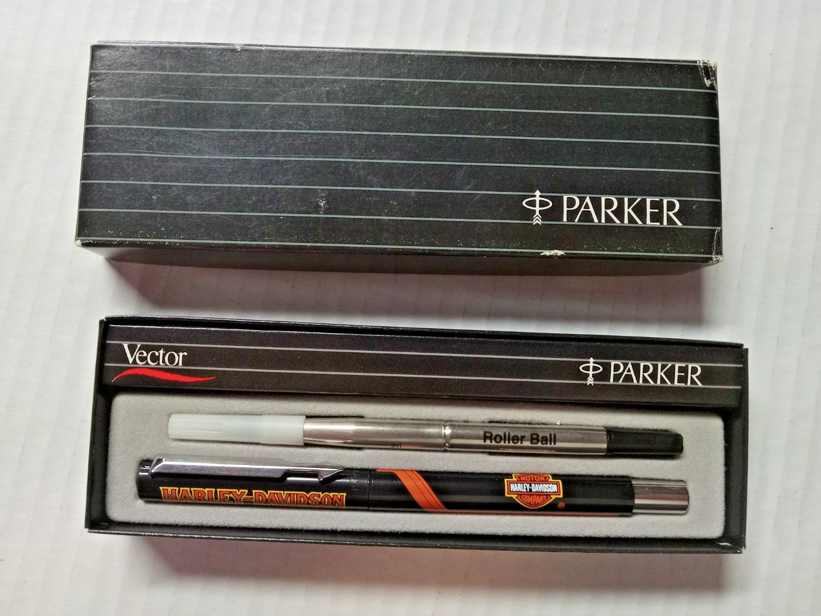 VINTAGE 1980\'s PARKER VECTOR HARLEY DAVIDSON ADVERTSING ROLLERBALL PEN
