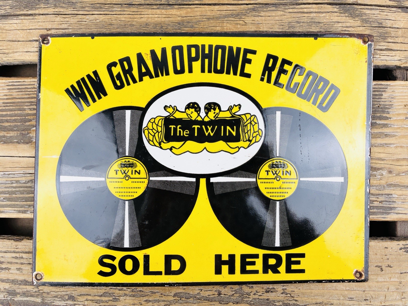VINTAGE 12x9