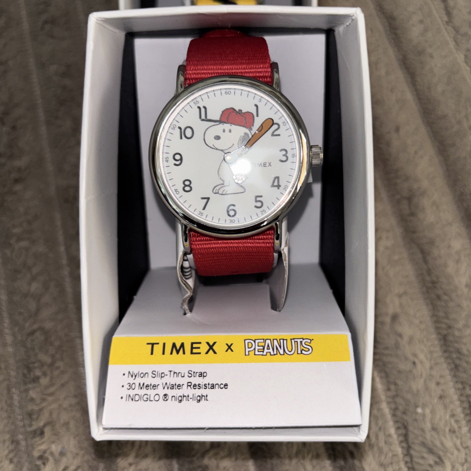 Timex x Snoopy Collaboration Watch Casual Analog Unisex New