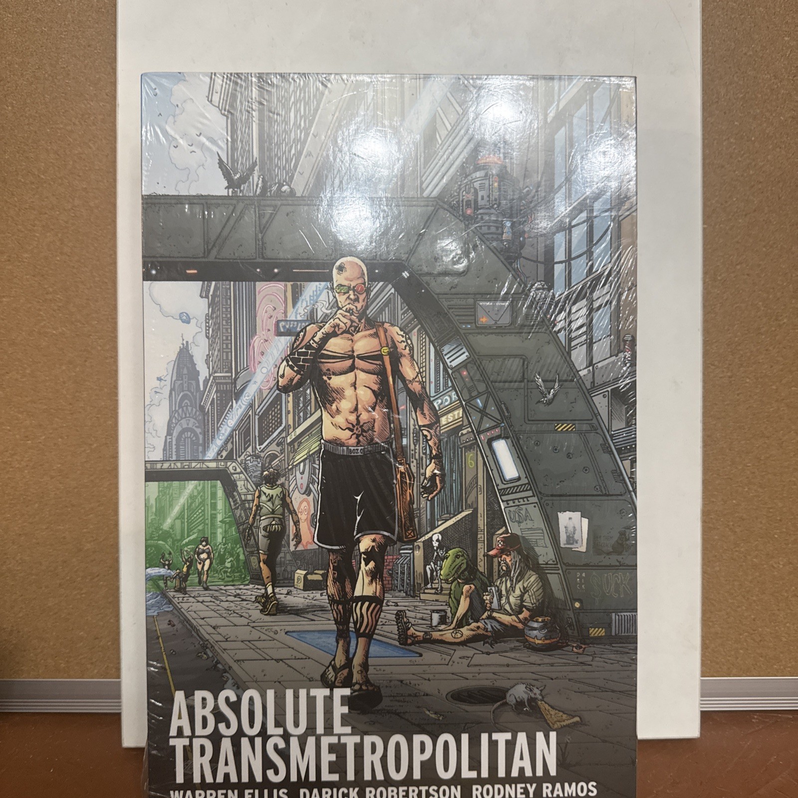 Absolute Transmetropolitan #2 (DC Comics June 2016)