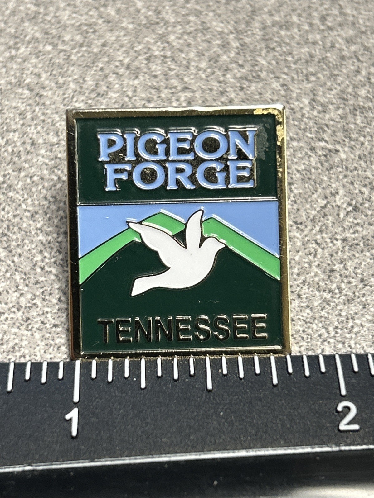 Pigeon Forge Tennessee Pin Dove and Mountain