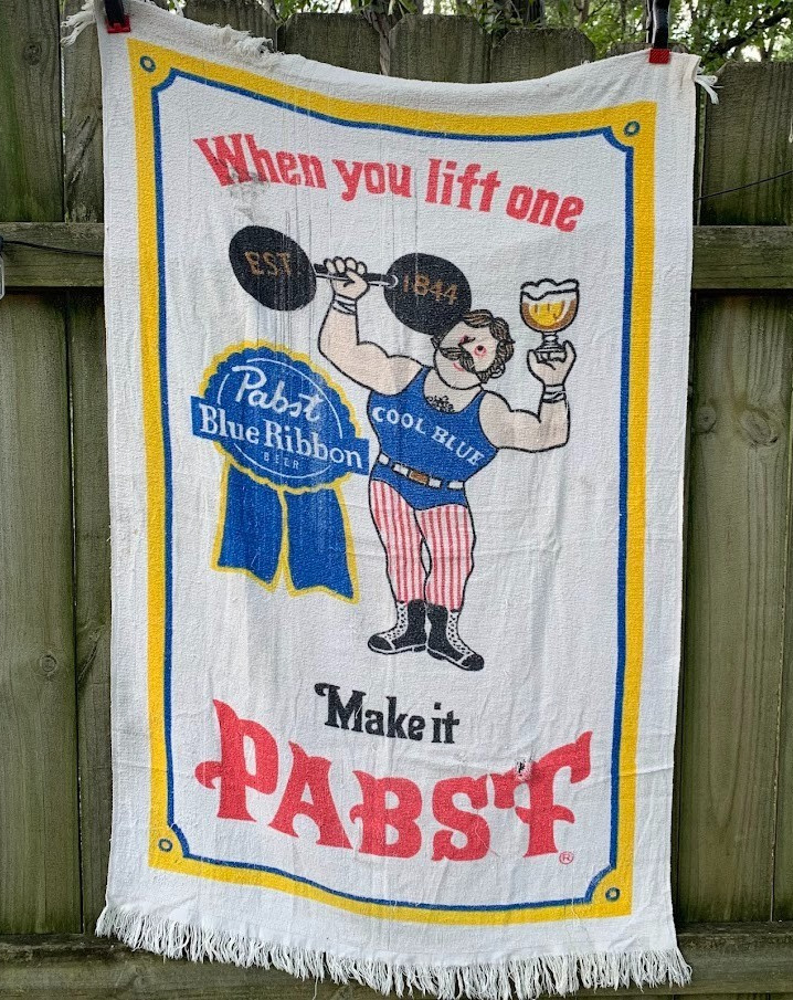 Vintage Pabst Blue Ribbon Beach Towel When You Lift One Weightlifter Rare