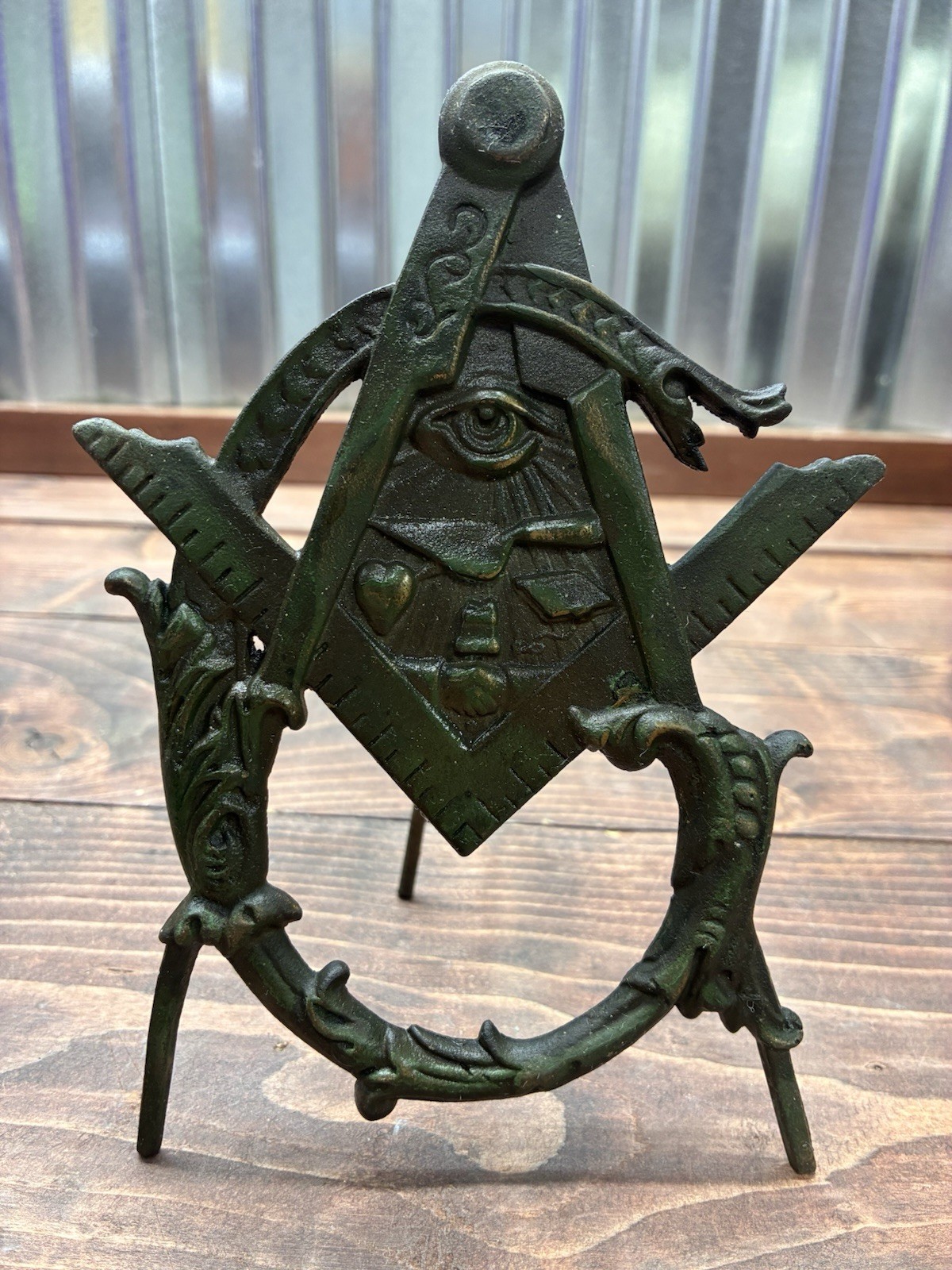 Rare 1900s Antique Fraternal FreeMasons Odd Fellows Masonic Brass Easel / Stand