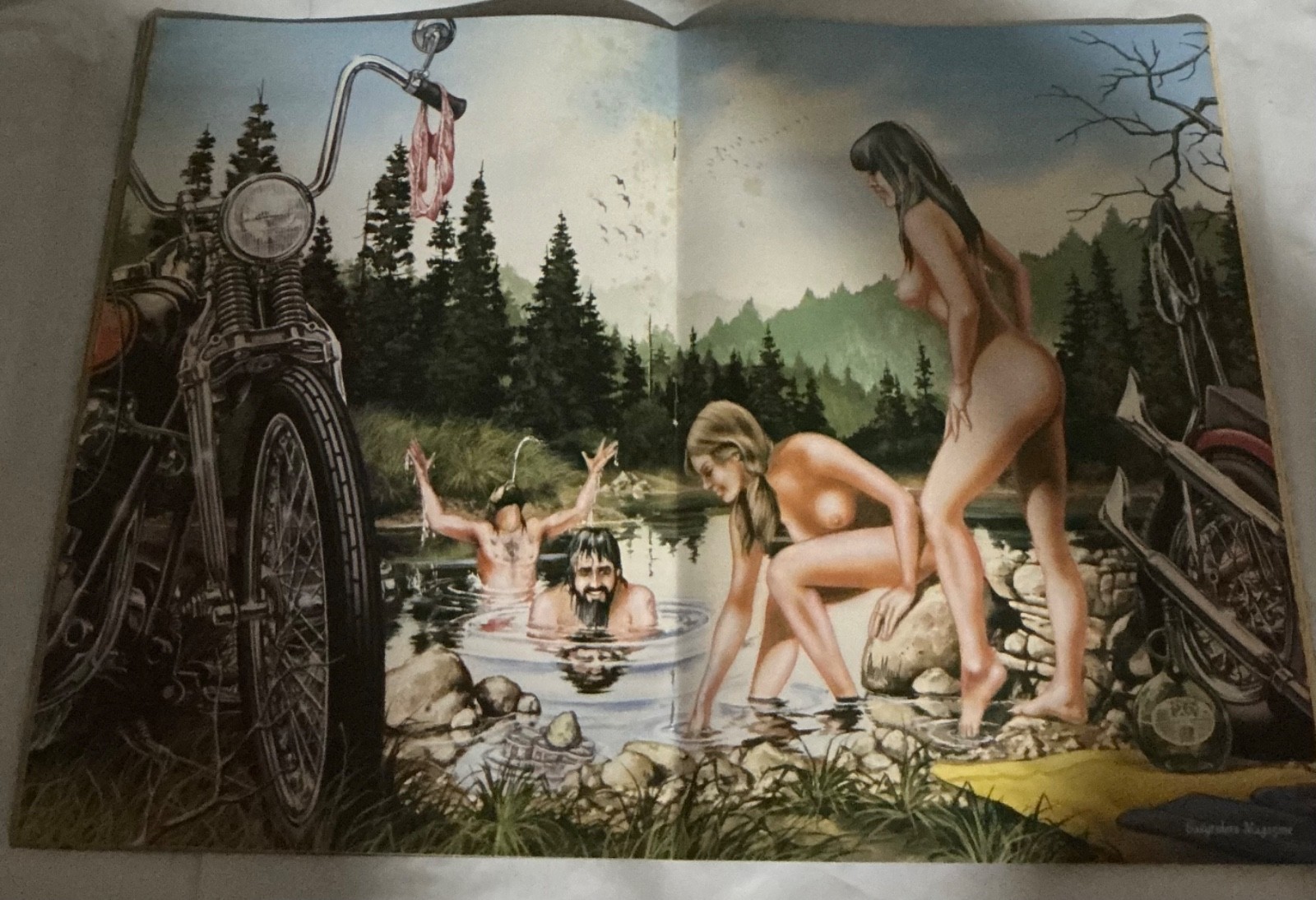 David Mann Biker Art -Center Fold Art Easy Rider Magazine(JULY ,1983) VINTAGE