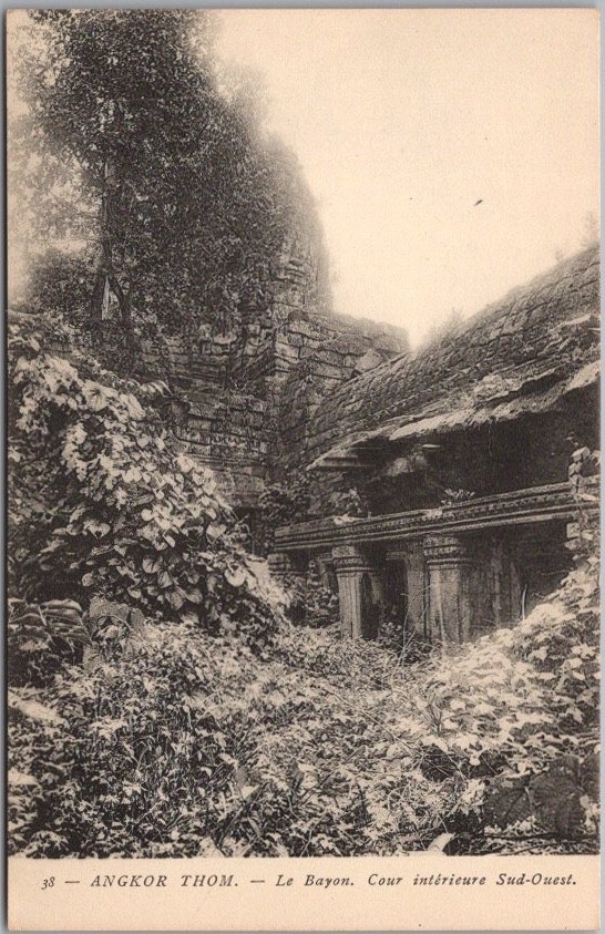Vintage Siem Reap, CAMBODIA Postcard ANGKOR THOM 