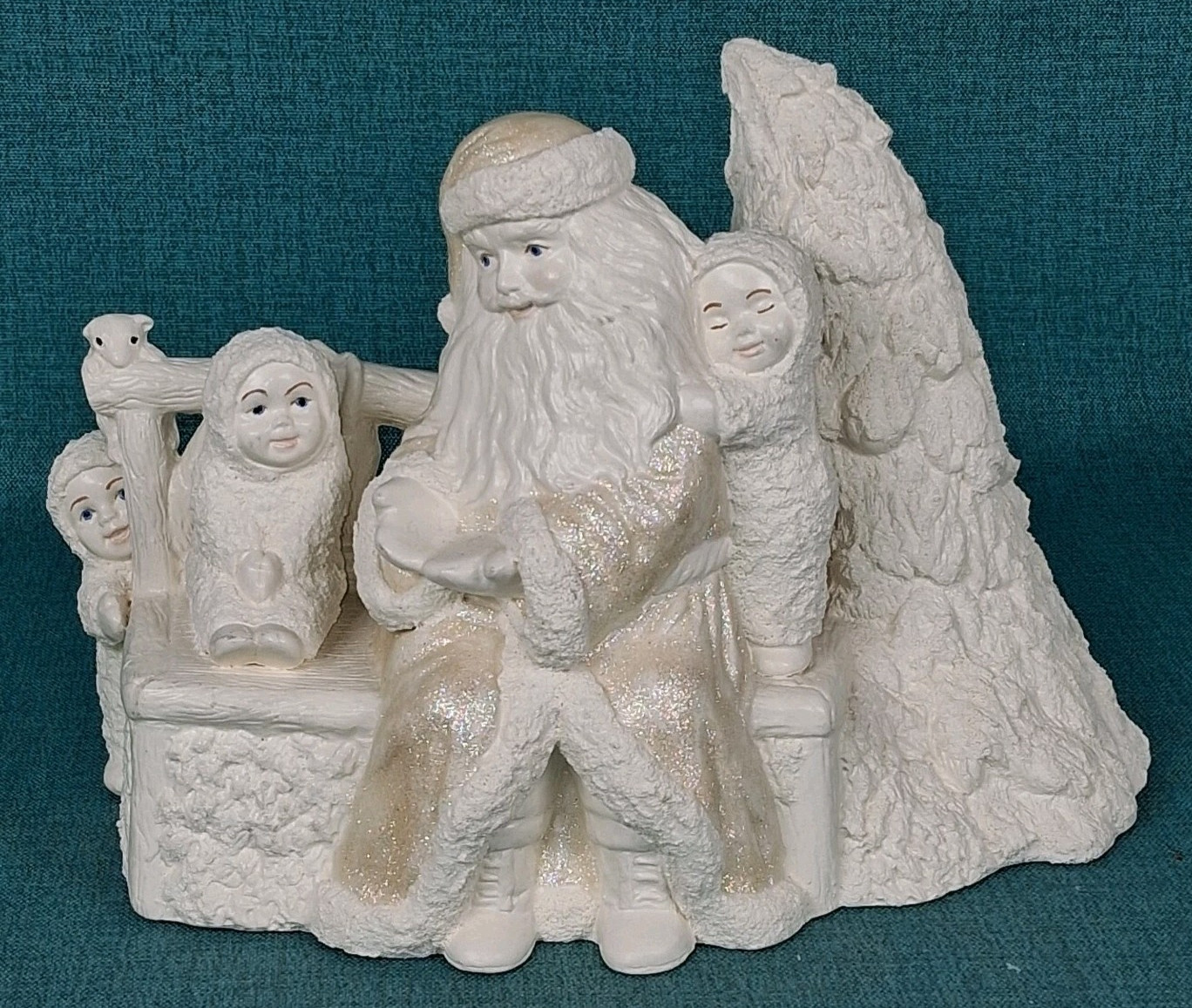 Snowbabies Style Touch of White Winter Santa w/ 3 Babies & 4 Creatures 8\