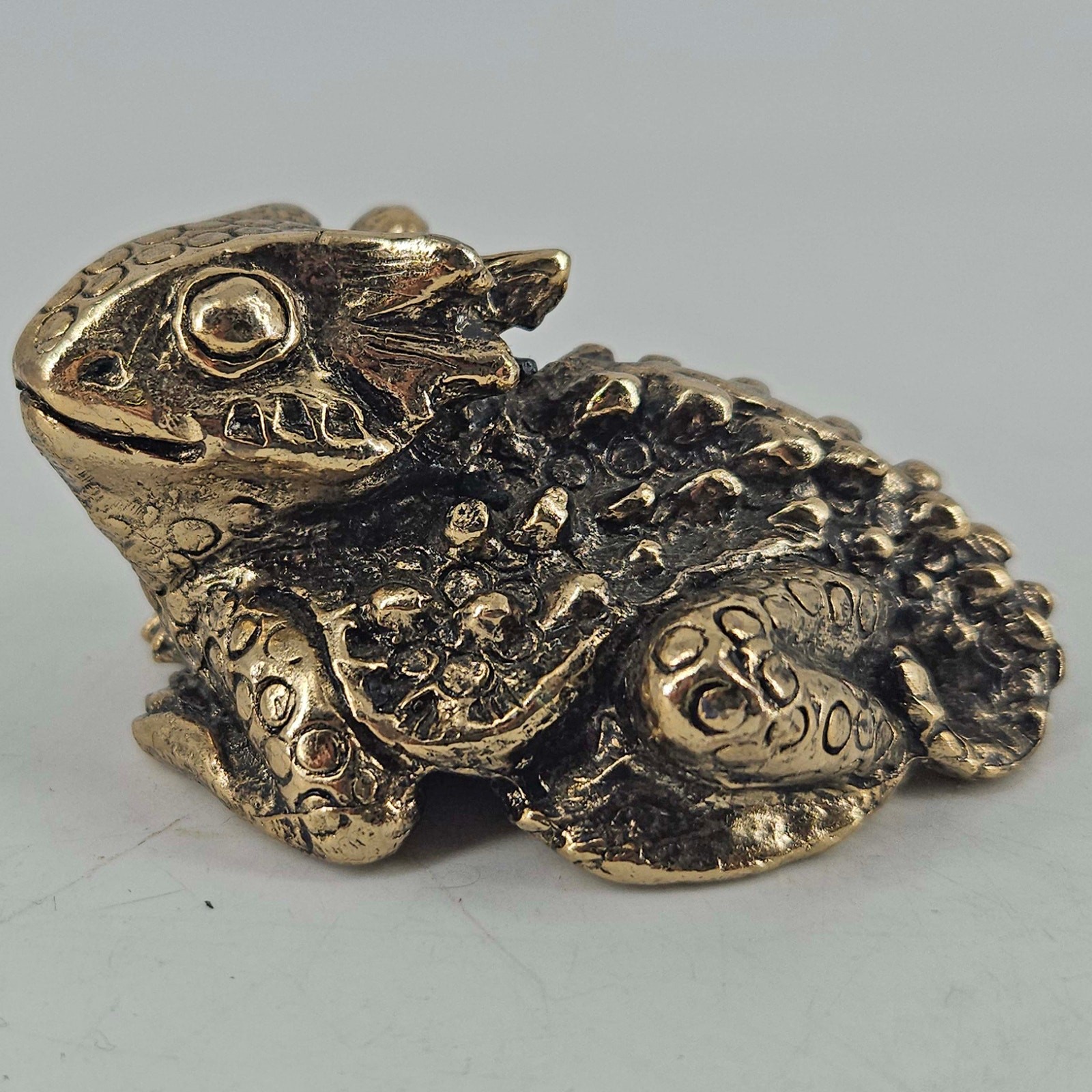 Vintage  Joseph Addotta heavy Bronze miniature horned Frog Paperweight figurine