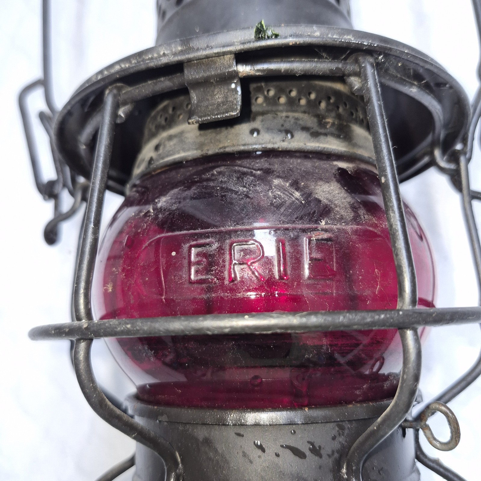 Antique Erie Railroad Armspear 1925 Lantern w/ Embossed Adlake Kero Red Globe