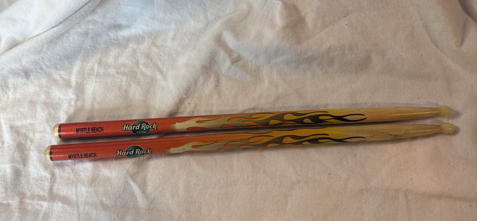 VTG Hard Rock Park Drum Sticks Pair Hardwood Flame Logo Collectible Myrtle Beach