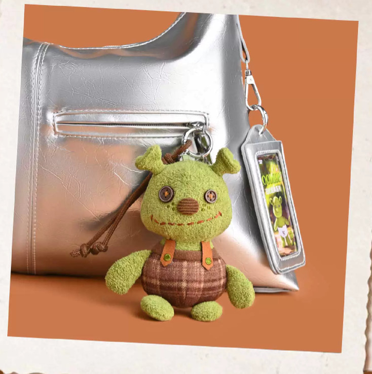 Universal Studios 2026 Shrek Classic Collection Plush Keychain Doll Gifts New Universal Studios 2026 Shrek Classic Collection Plush Keychain Doll Gifts New