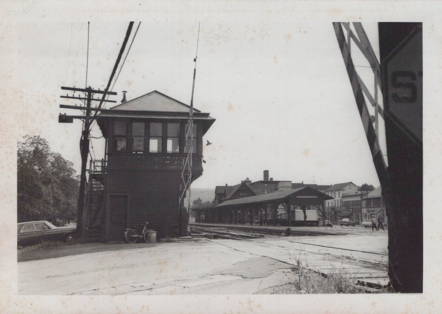 Train Railway 1967 DL&W Stroudsburg East Stroudsburg Station Original Photo