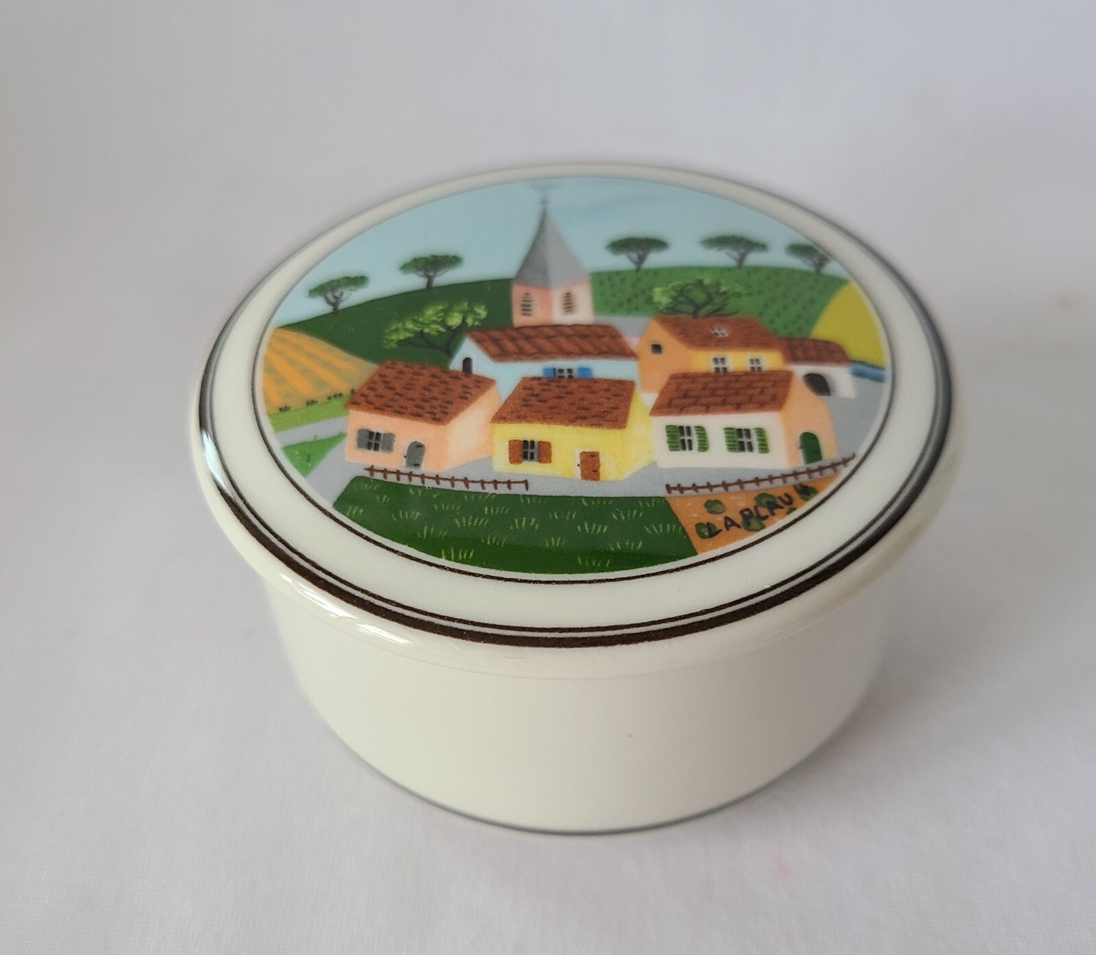 Villeroy & Boch Church Steeple and Farmland Design Naif Trinket Box w/Lid 3\