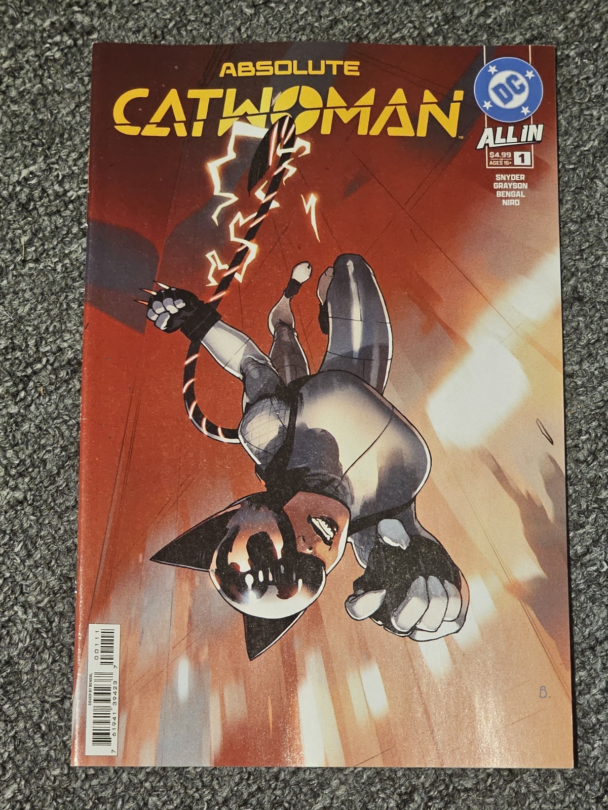 Absolute Catwoman #1 (Of 6) Cover A Bengal  NM 