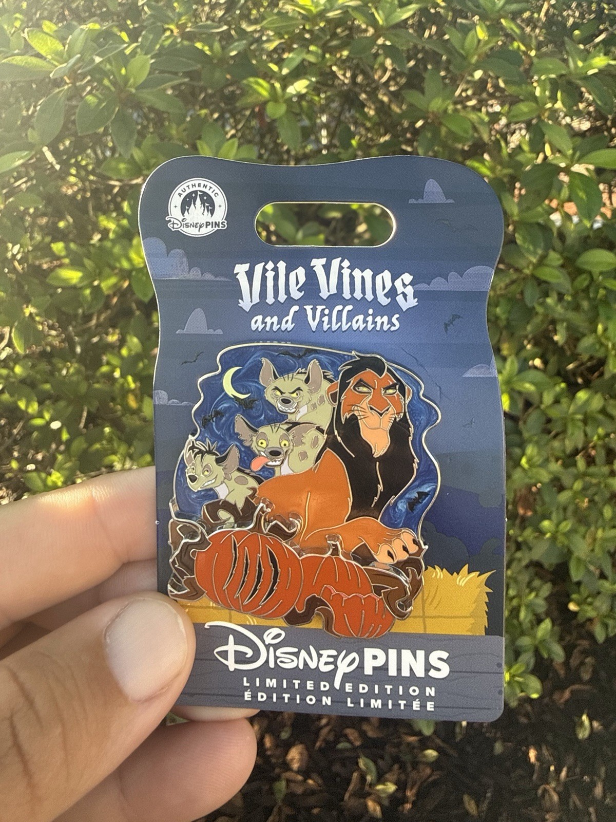 Disney Parks 2026  Villains The Lion King Scar LE Pin