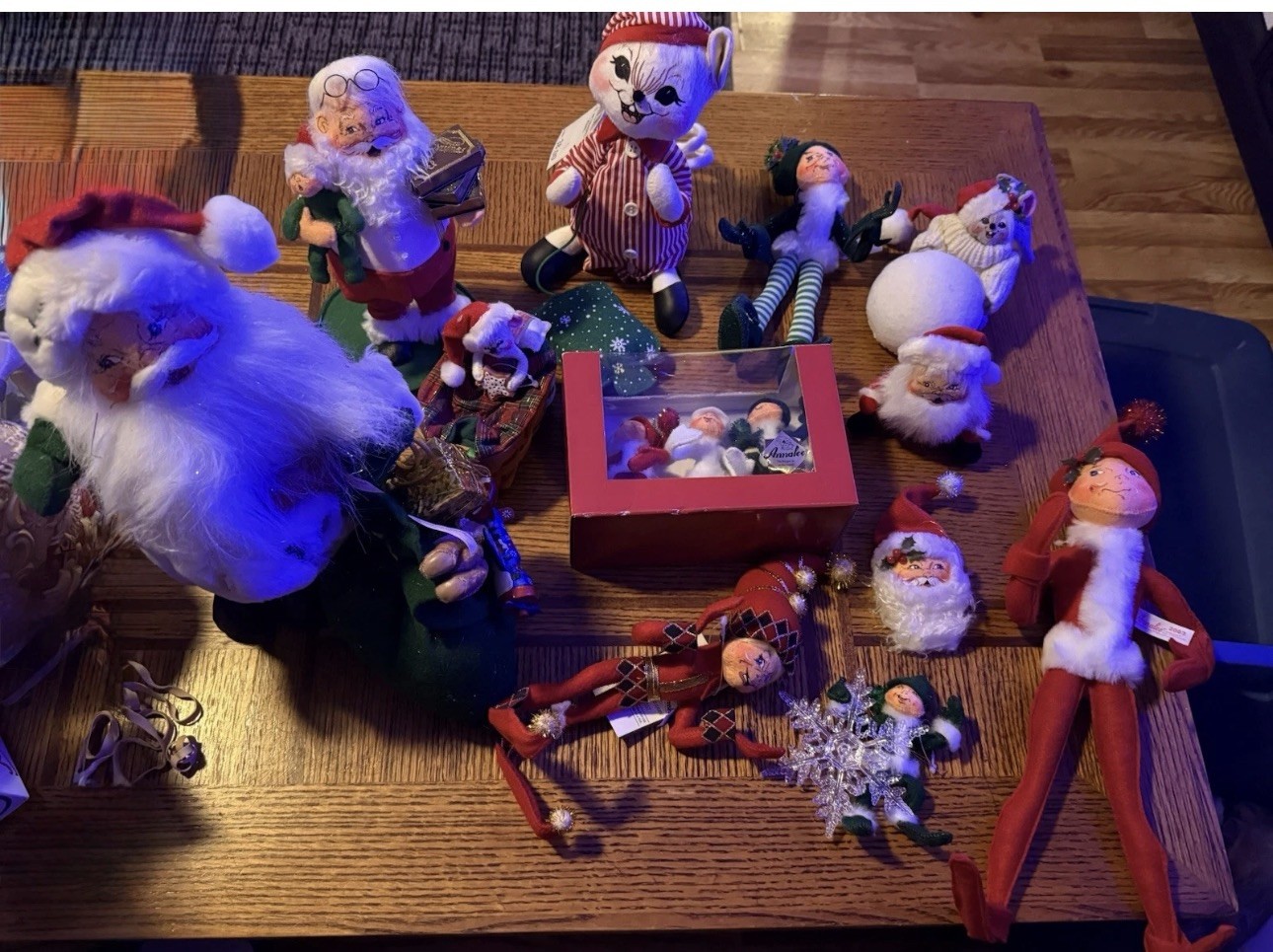 Annalee Santa Christmas Dolls And Decorations, Beautiful Lot Of 10 Pieces