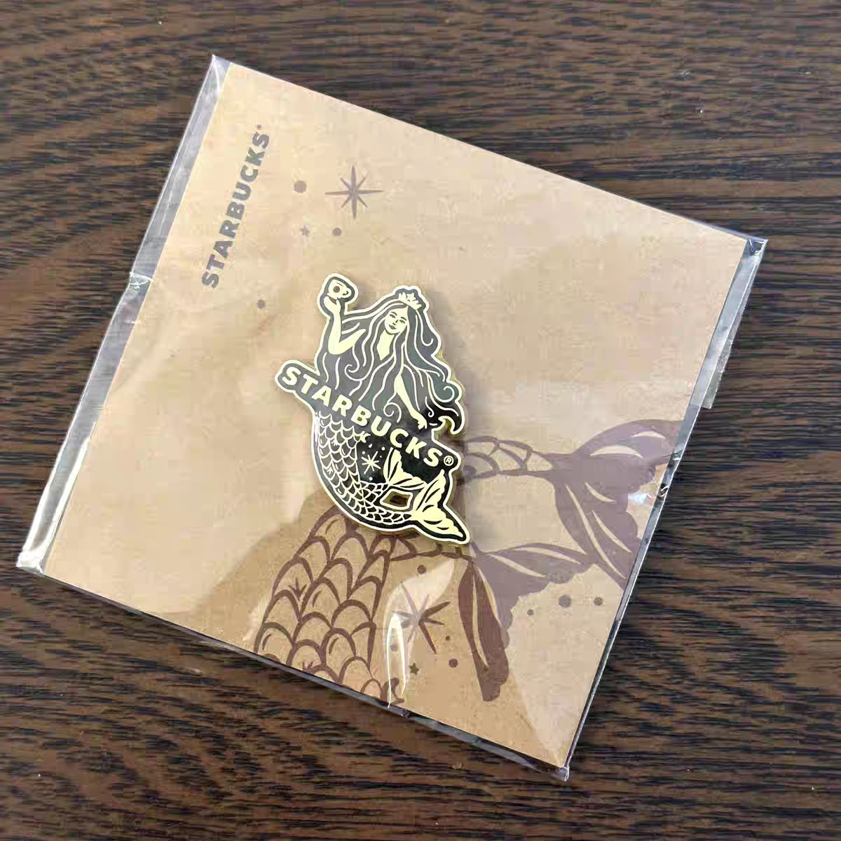2022 China Starbucks coffee Monthly Service Mermaid Pin Limited edition
