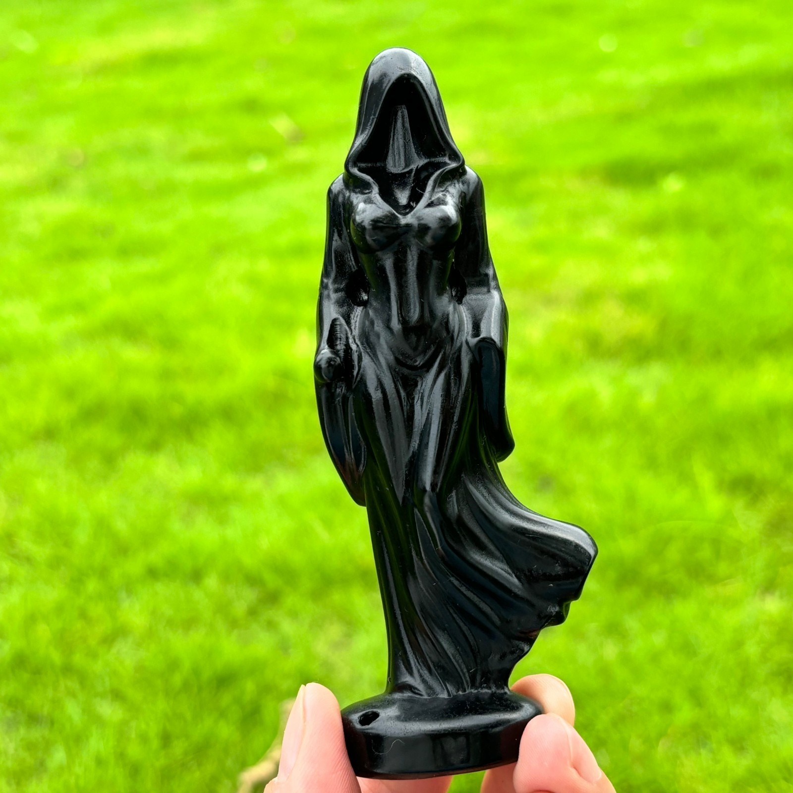 Top Natural obsidian Quartz skull carved Crystal death wizard Skull healing 1pc