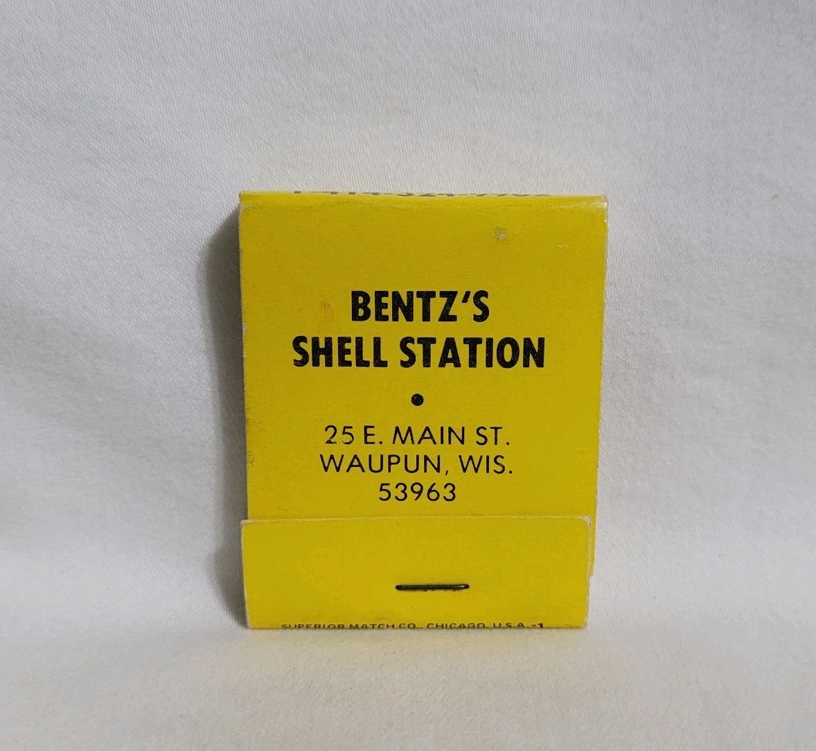 Vintage Bentz\'s Shell Station Gas Oil Matchbook Waupun Wisconsin Advertising