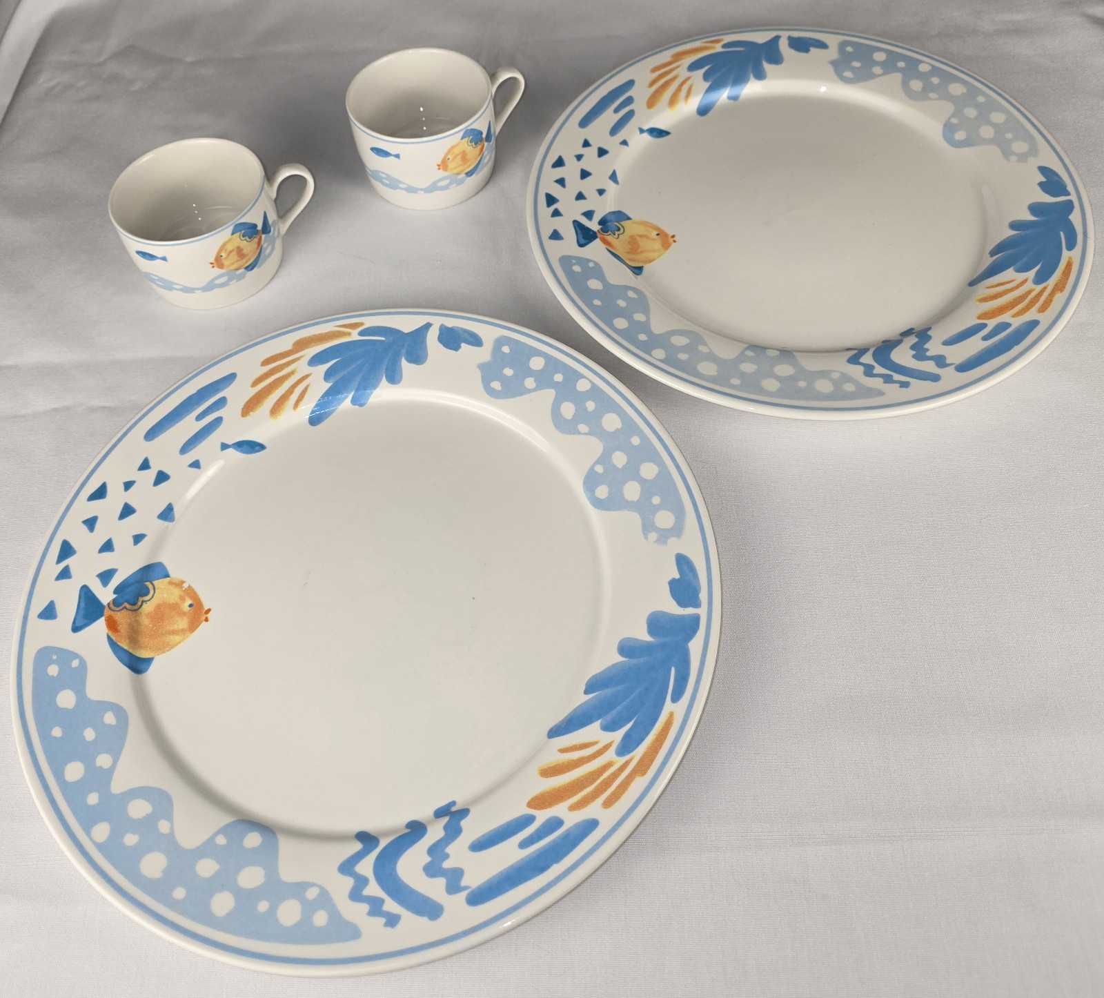 VTG Edgewater Hotel Laughlin Nevada Restaurant Ware Plates & Mugs 2 Sets
