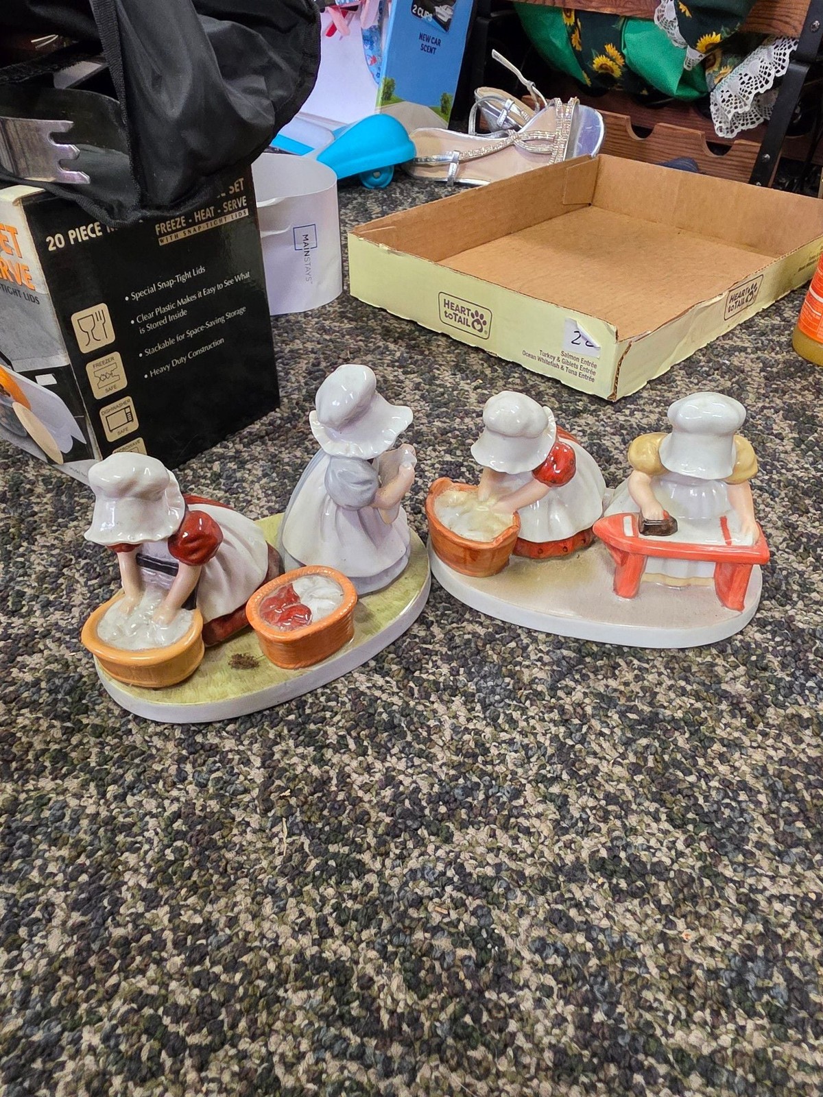 Royal Bayreuth Sun Bonnet Babies Figurines Monday Tuesday Royal Bayreuth Sun Bonnet Babies Figurines Monday Tuesday