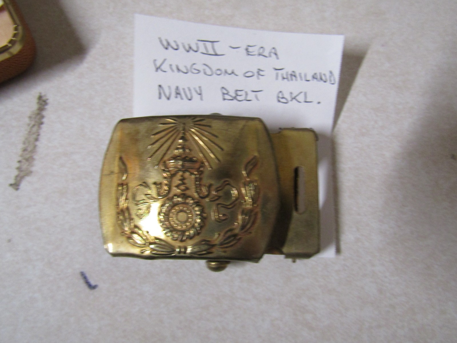 VINTAGE MILITARY BELT BUCKLE FROM KINDOM OF THAILAND NAVY WW2 ERA