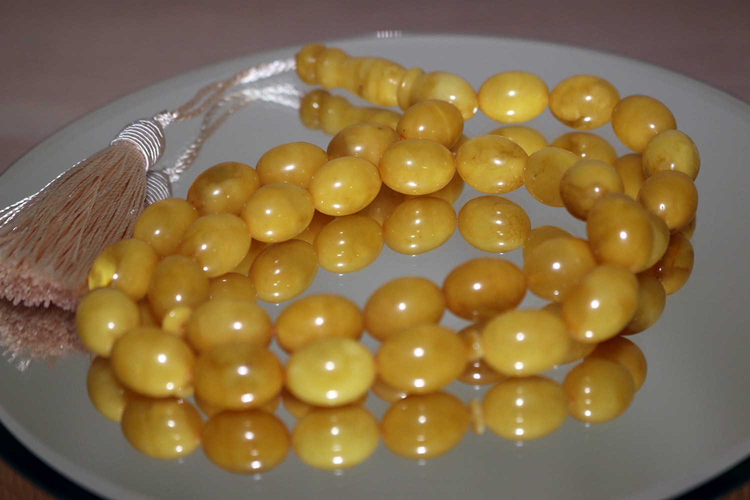 TASBIH NATURAL BALTIC Yellow AMBER ISLAMIC PRAYER ROSARY 33 Olive Beads, pressed