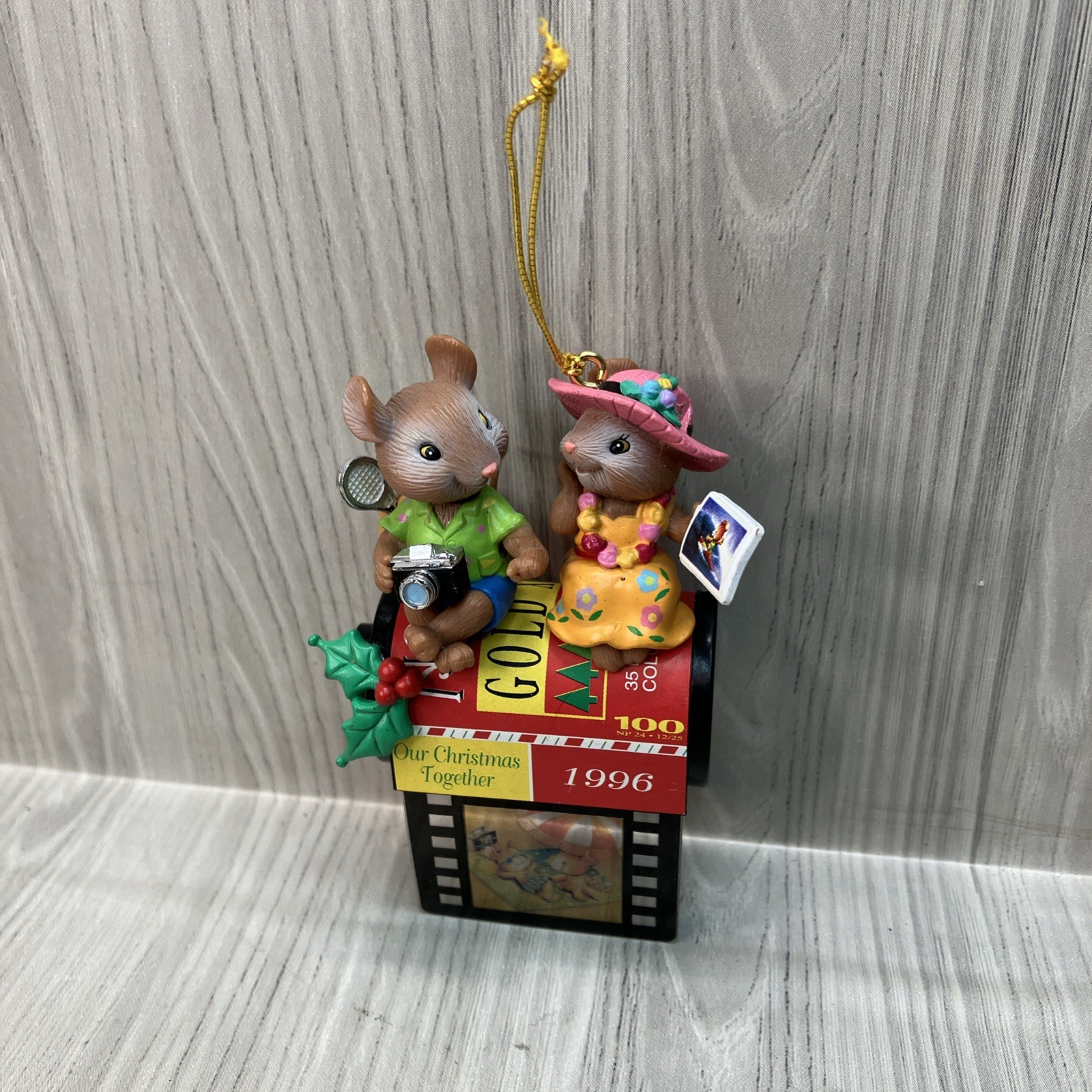 Enesco A Picture Perfect Pair Ornament 1996 Christmas Together Mouse Camera Film