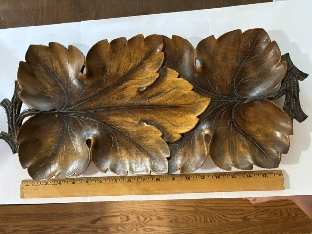 Folk Art Wood Carving Perfect for Fall as a Center Piece or Decoration