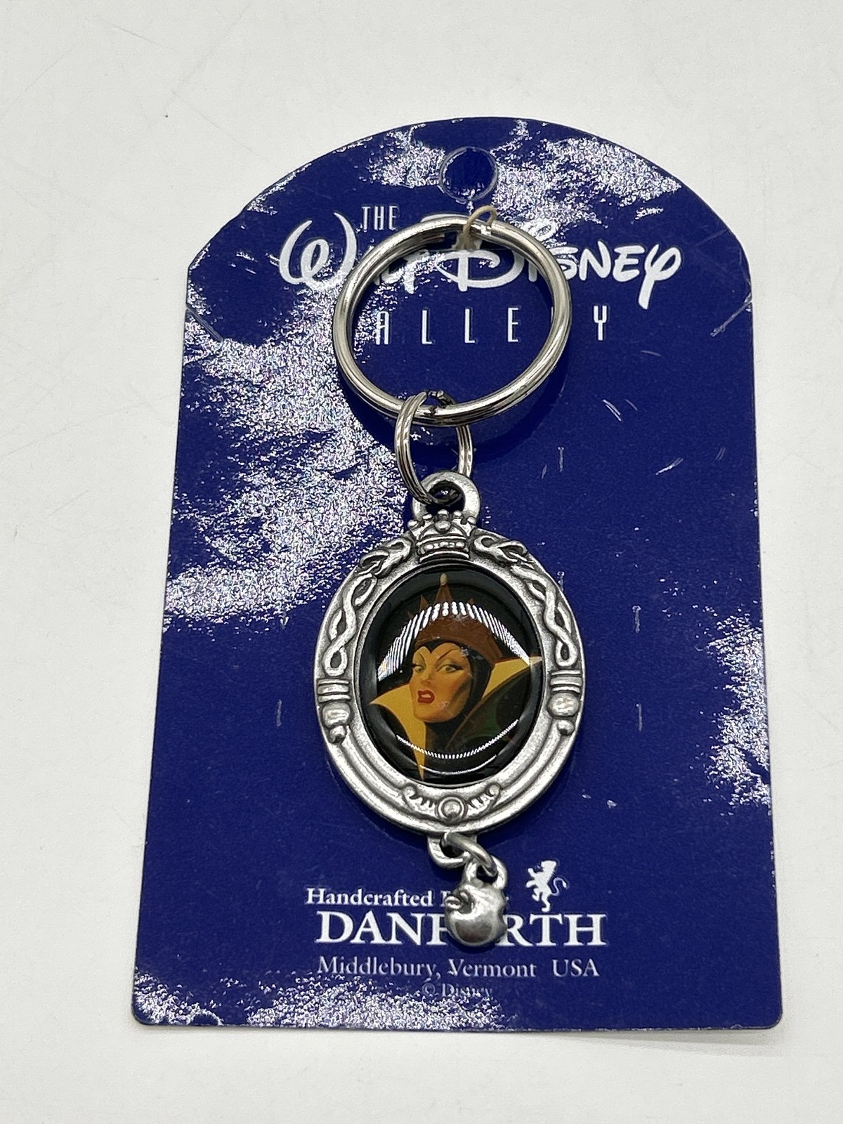 Walt Disney Gallery Evil Queen Pewter Keychain Danforth Vermont Snow White Walt Disney Gallery Evil Queen Pewter Keychain Danforth Vermont Snow White
