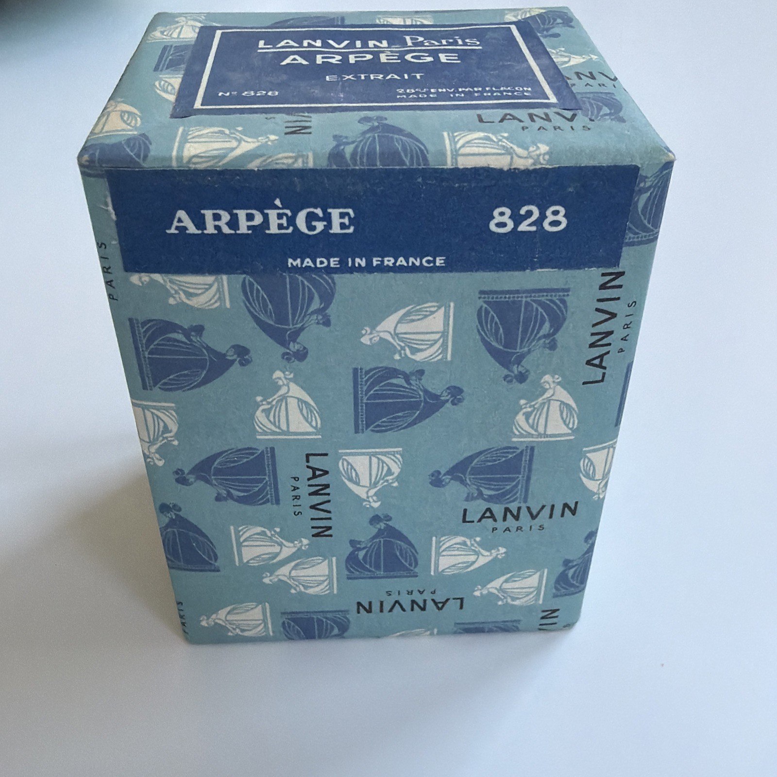 Vintage Lanvin Arpège Extrait Pure Parfum No. 828 Rare Blue Box Vintage Lanvin Arpège Extrait Pure Parfum No. 828 Rare Blue Box