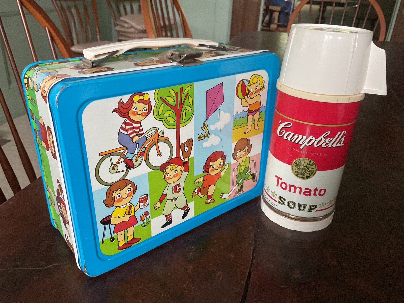 VINTAGE CAMPBELL'S SOUP LUNCHBOX AND THERMOS