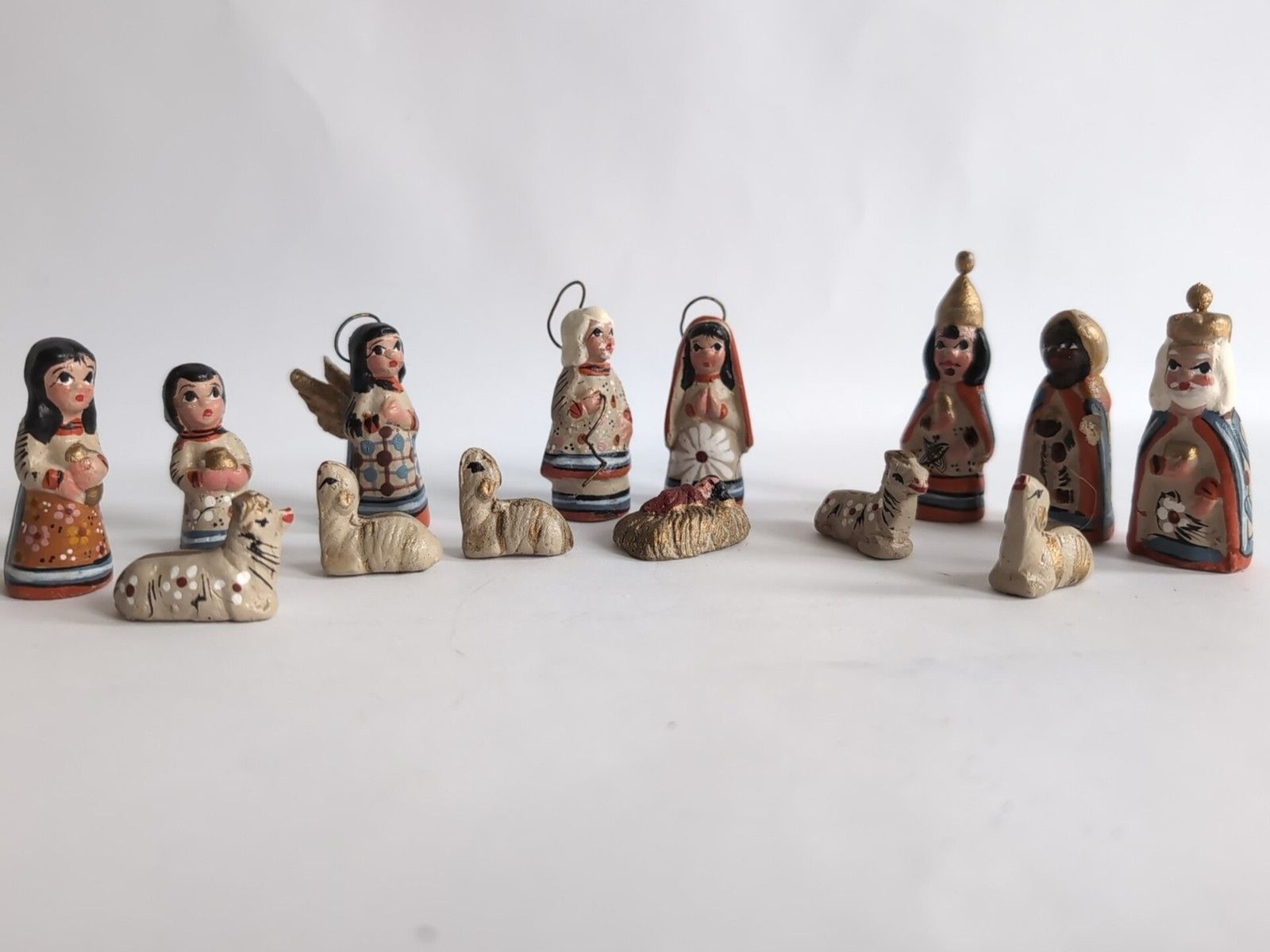Vtg Mexican Folk Art Nativity Hand Painted Pottery Figurines 14 Pc Small