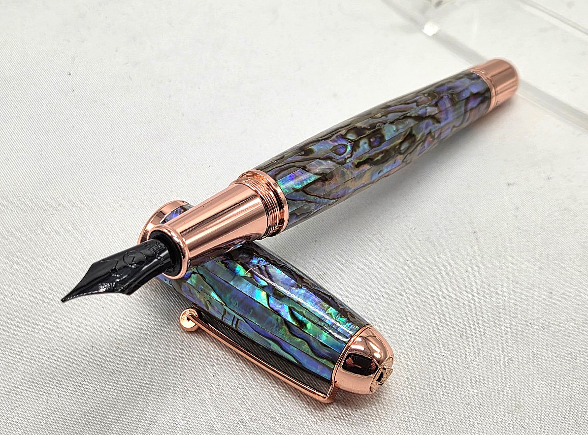 MONTEVERDE USA Super Mega Abalone Lim.Ed.Rosegold Trim Fountain Pen Fine Nib MONTEVERDE USA Super Mega Abalone Lim.Ed.Rosegold Trim Fountain Pen Fine Nib