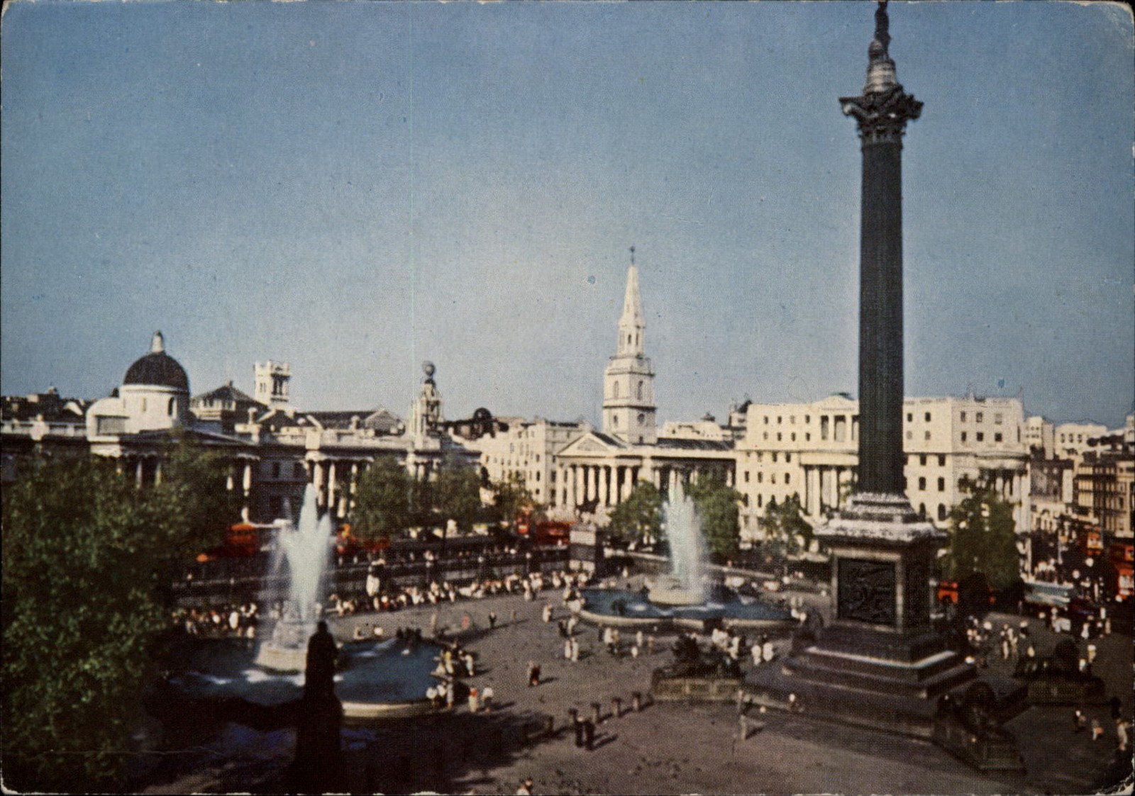 Trafalgar Square London England vintage postcard m291