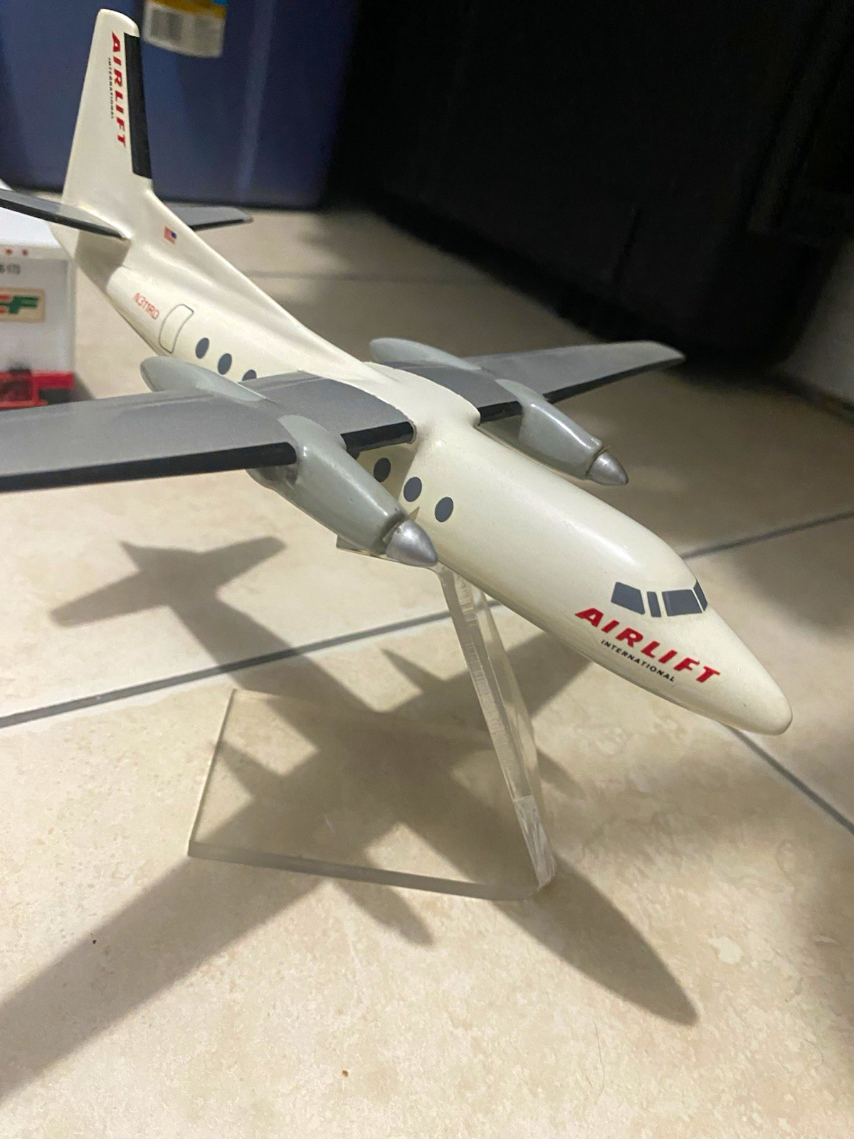 Vintage Airlift International Fokker F-27 Scalecraft Desktop Display Model