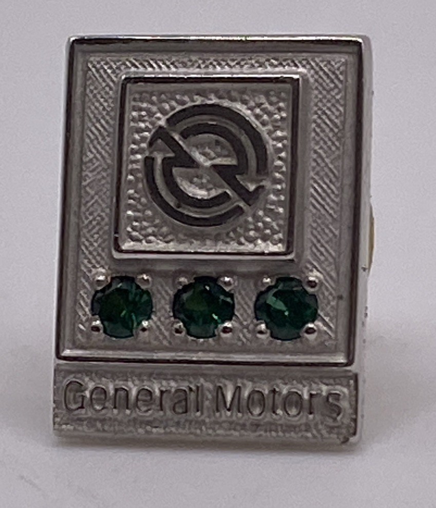 Vintage General Motors 1/10 10k White Gold Filled Service Pin Emeralds 1/2” 3.4g