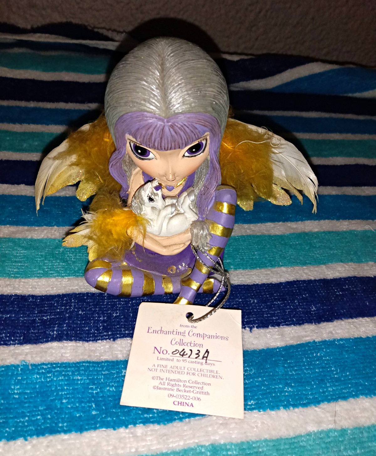 Moonbeam Magic Enchanting Companions Fairy Figurine Purple Gold Wings #2633A