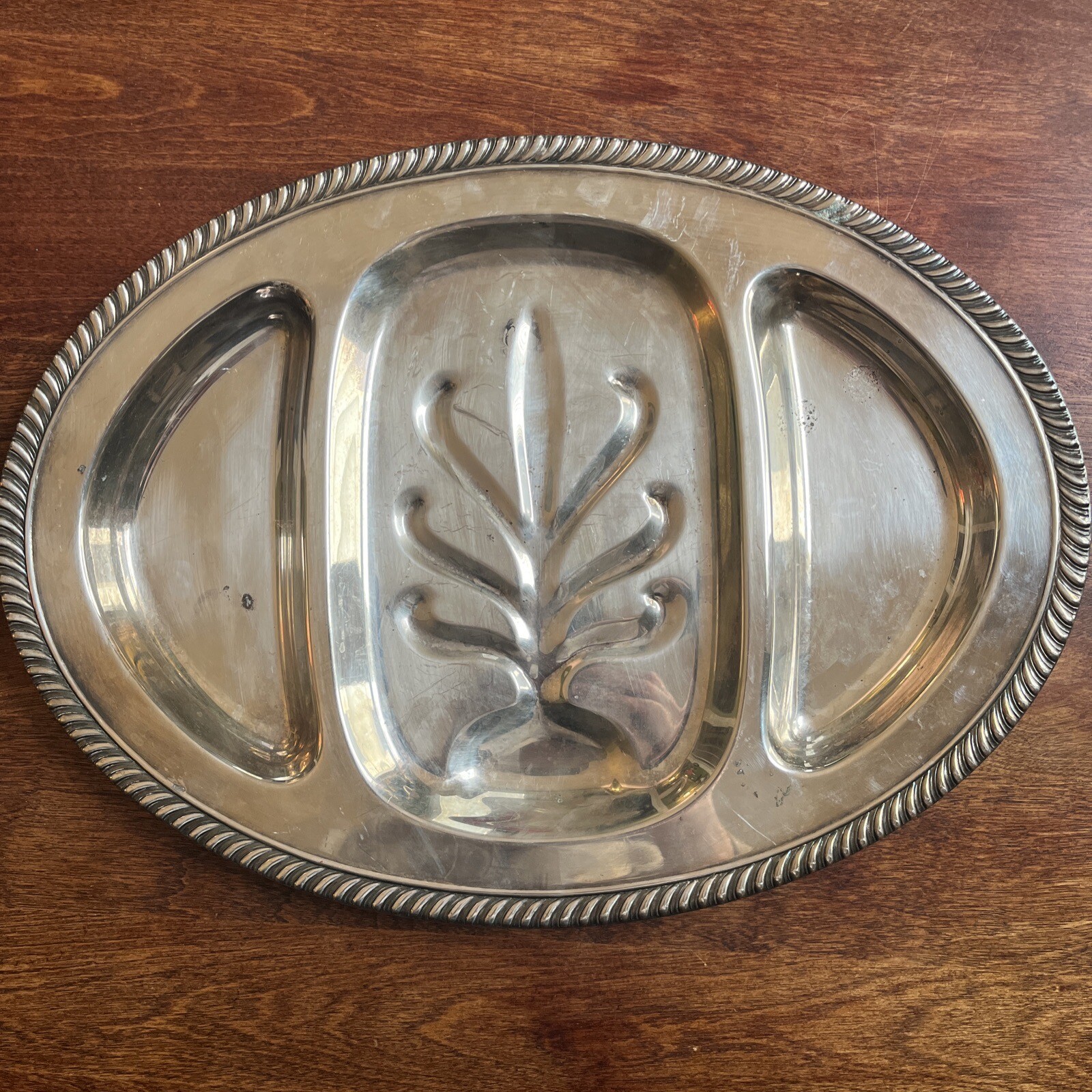 Silverplate platter 15\