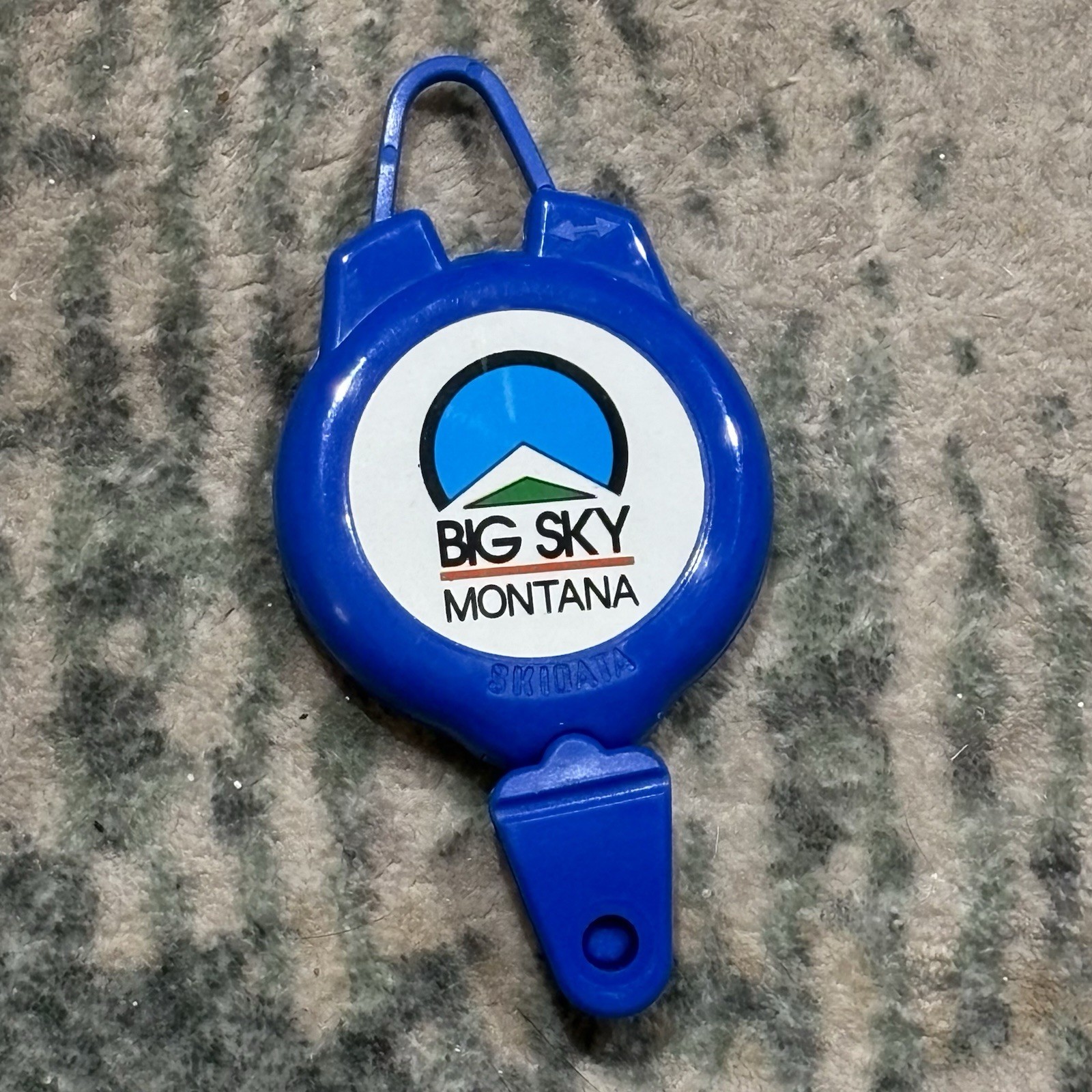 Vintage Big Sky Montana Ski Resort Retractable Ski Pass Holder Ticket Reel