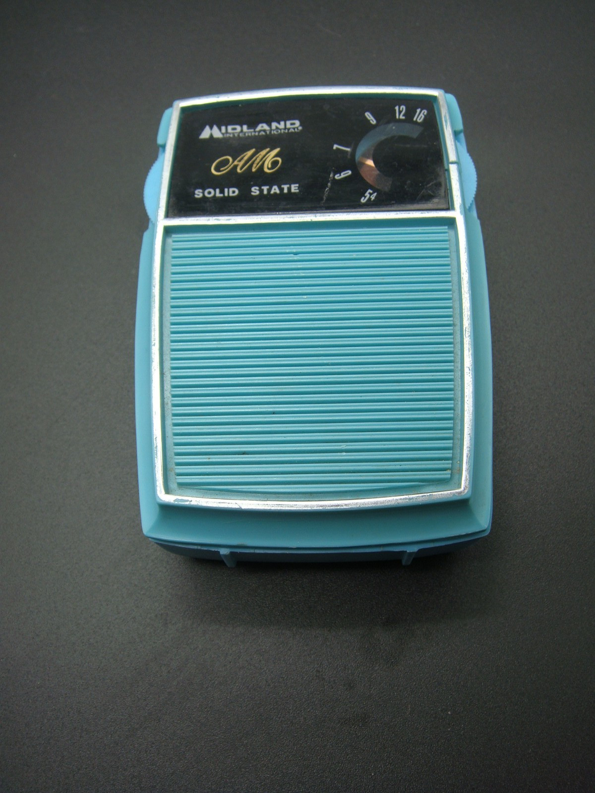 VTG Midland Pocket Model 10-020B AM Transistor Radio Rare Teal Blue Not Working