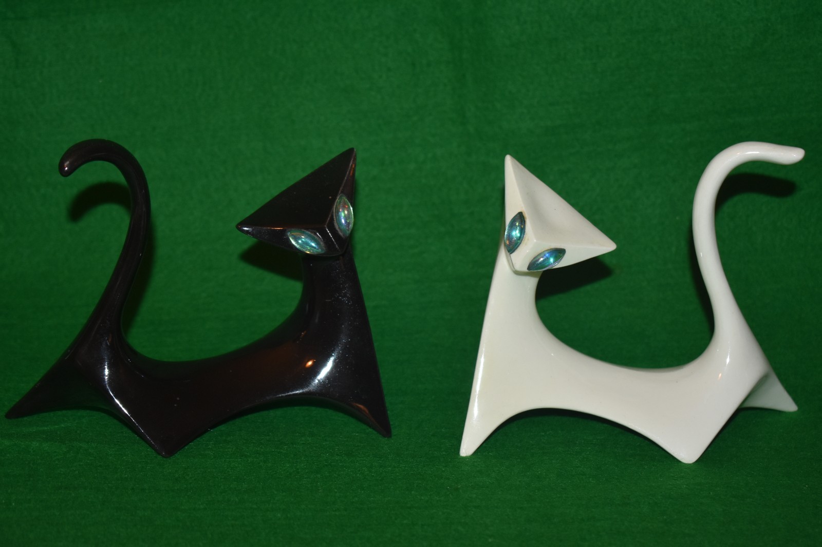 2 MCM CUBIST ART DECO CAT FIGURINES - JEWEL EYES - 1 BLACK, 1 WHITE