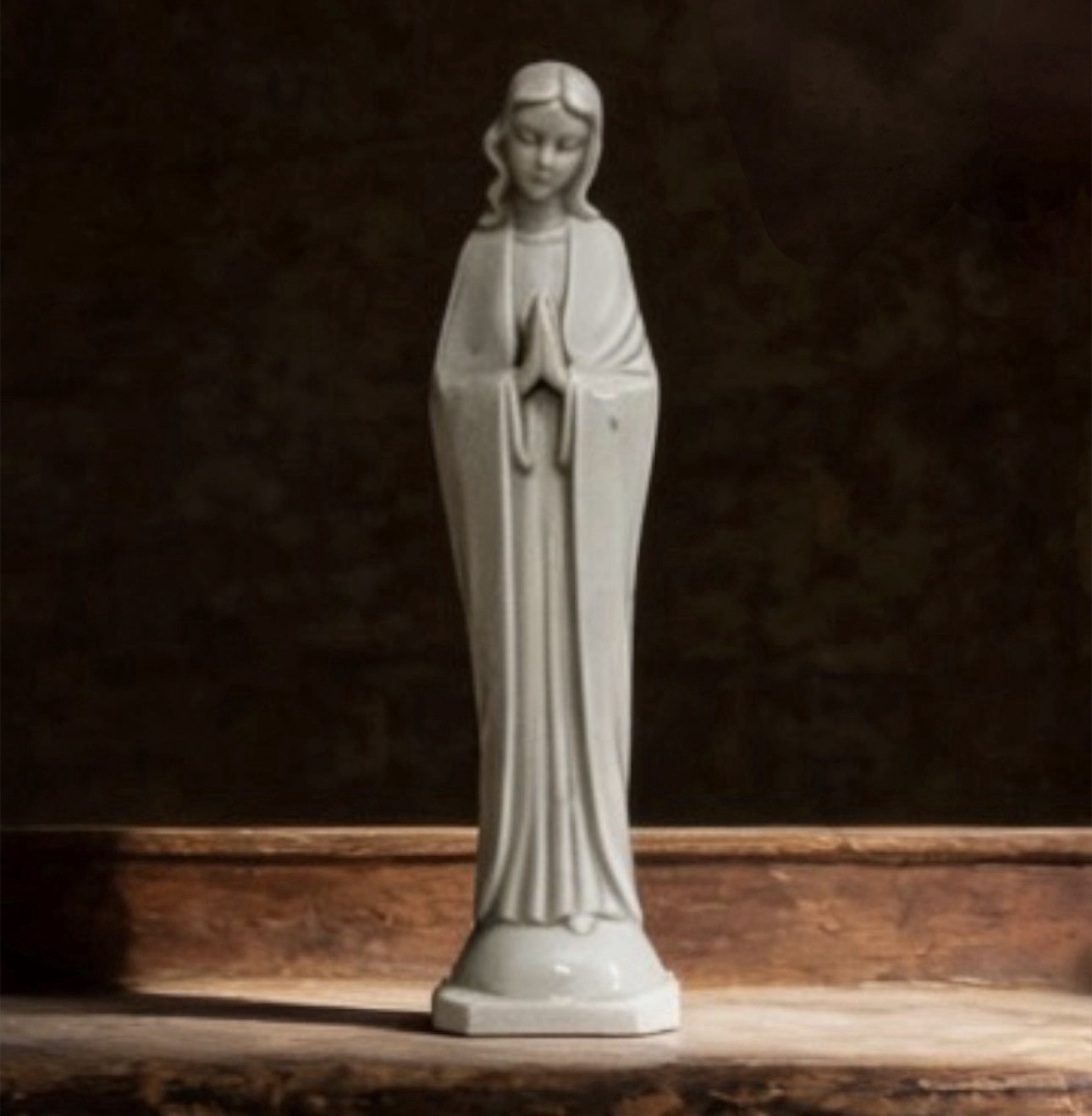 VTG Homco 1425 Praying Mary Madonna Holy Mother Statue White Porcelain 9.25”