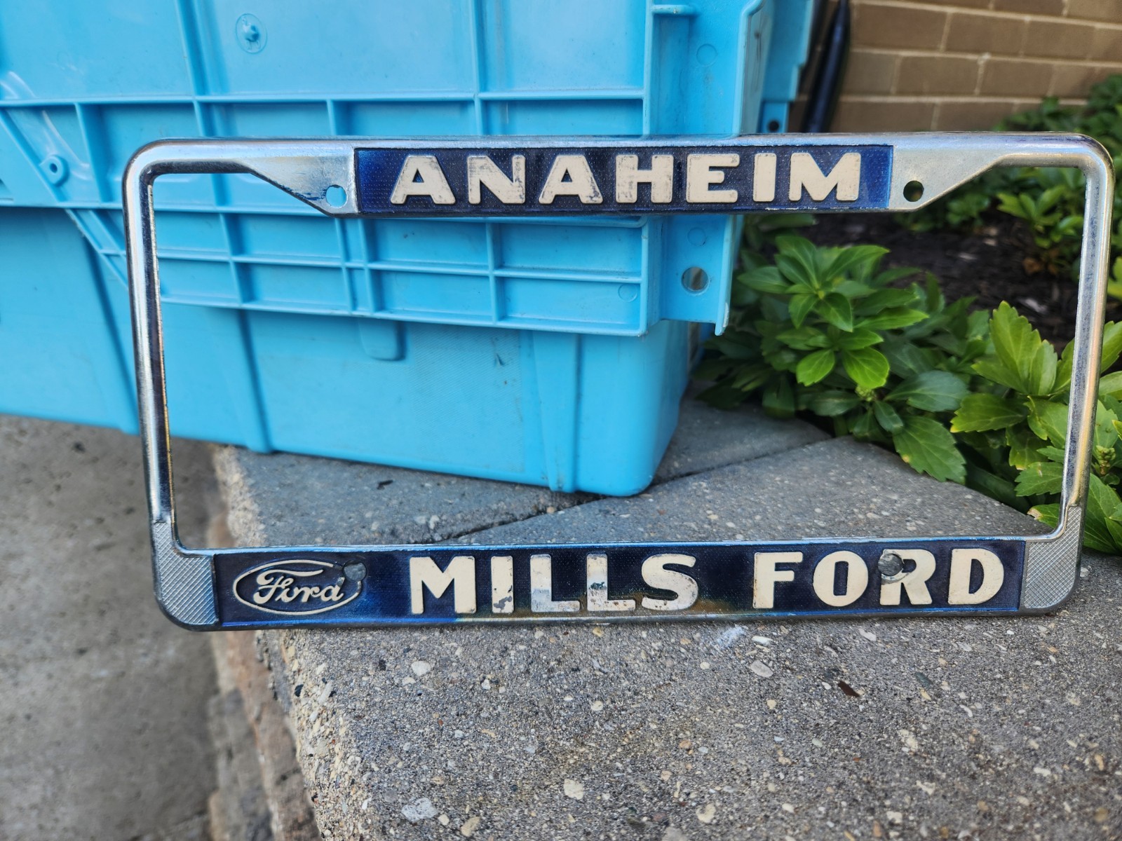 Original Vintage MILLS Mccoy FORD Anaheim CA Dealer License Plate Frame