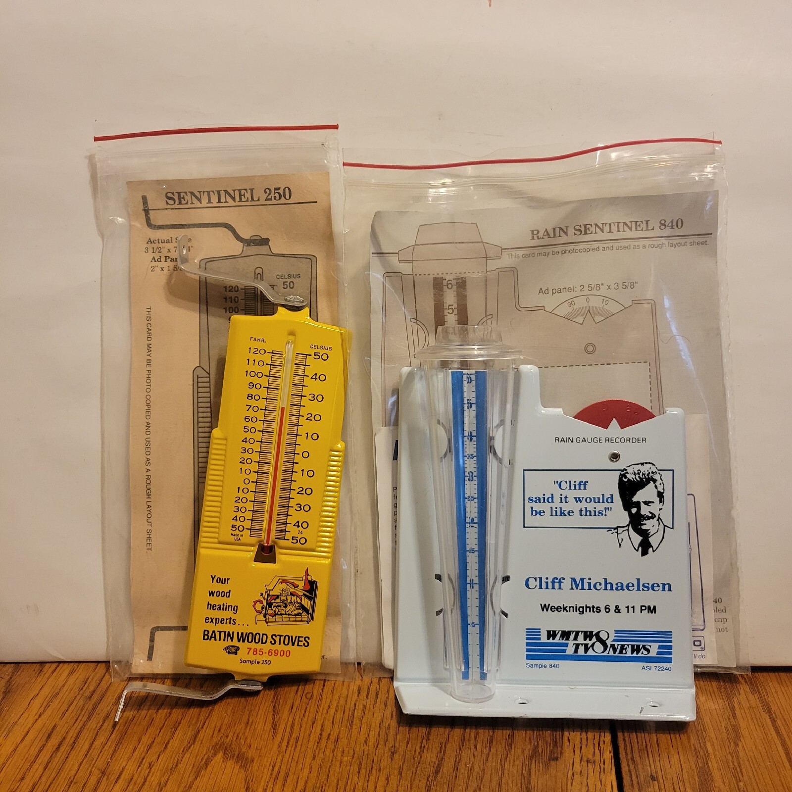 VTG Morco Sample Metal Rain Sentinel Gage Recorder And Thermometer Read Descript