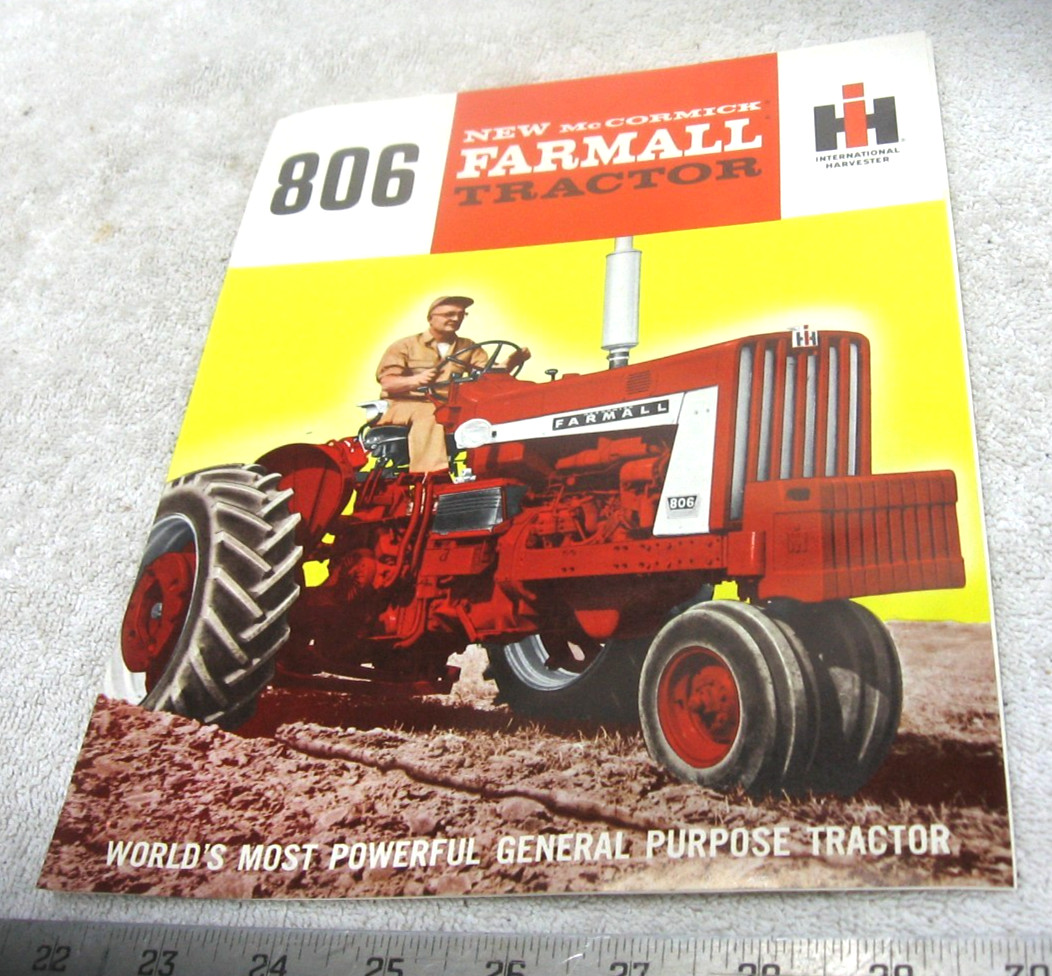 1963 - 1967 INTERNATIONAL IH 806 FARMALL TRACTOR BROCHURE ORIGINAL