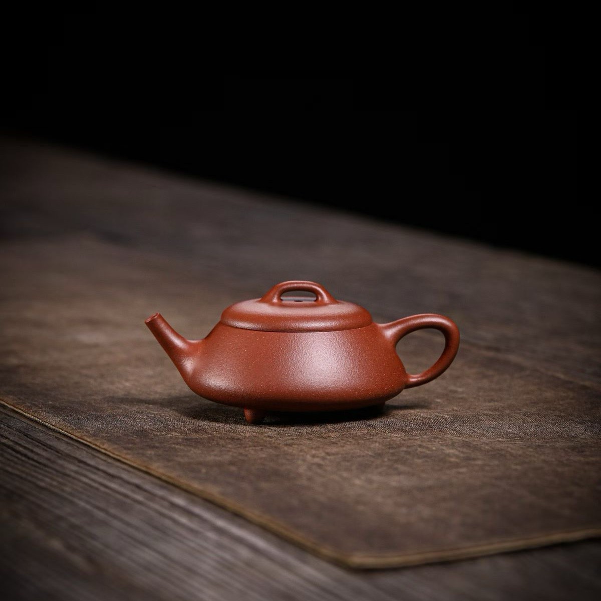 Yixing Raw Ore Red Jiangpo Clay Purple Clay Teapot  Yipiao Style 130ml Handmade