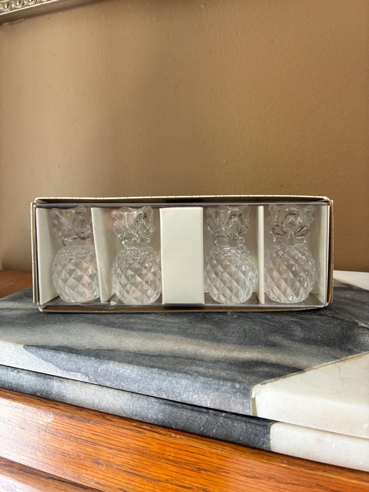 VINTAGE Williams Sonoma Pineapple Tiny Taper Candle Holders Set of 4 2.5\
