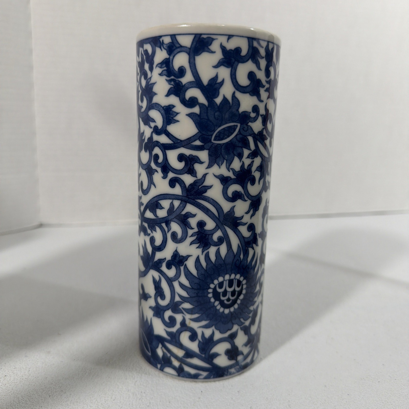 Vtg Antique Cobalt Blue Oriental Chinese Passionflower Vine Cylinder 7”x3” Vase