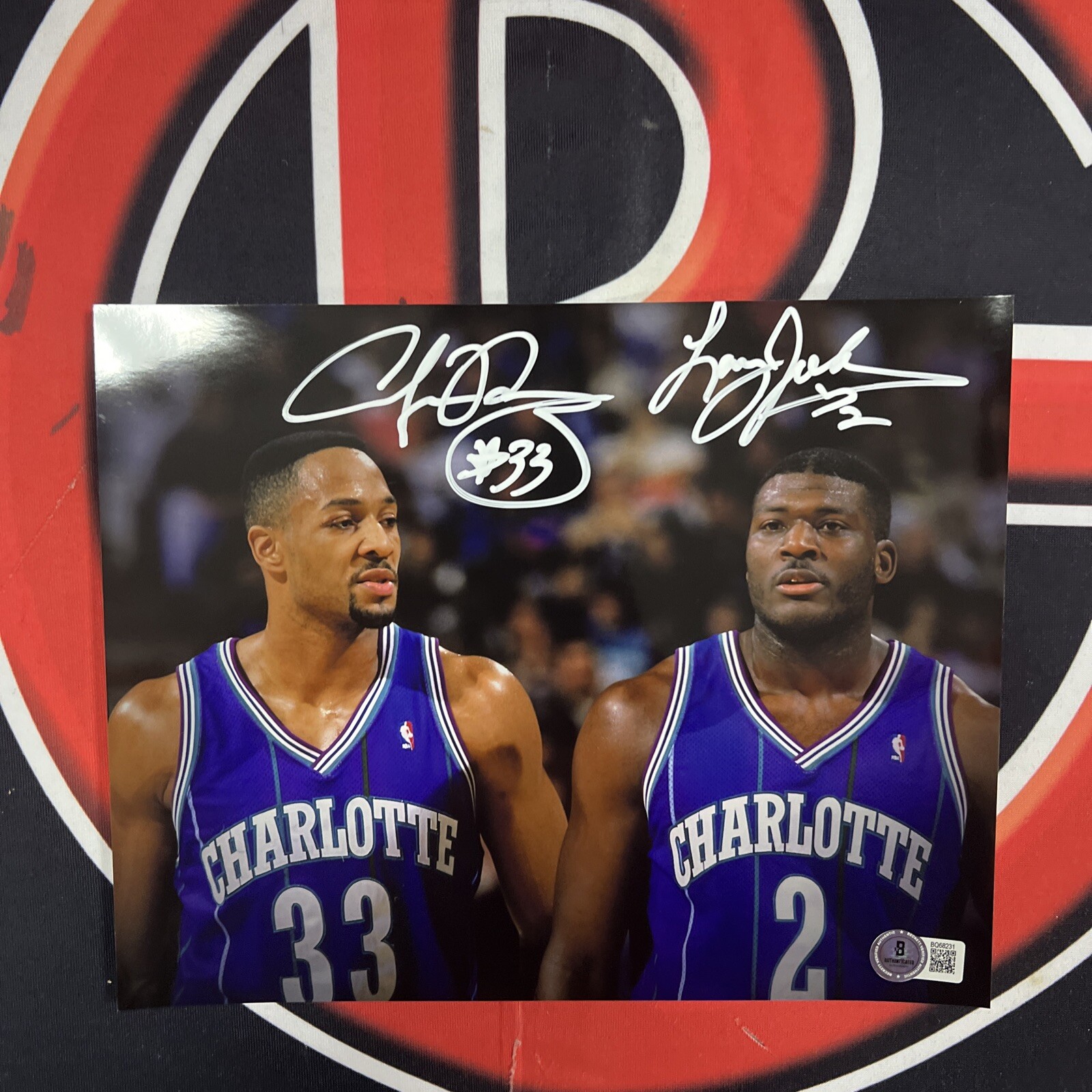 Larry Johnson & Alonzo Mourning Autographed Charlotte Hornets 8x10 Beckett